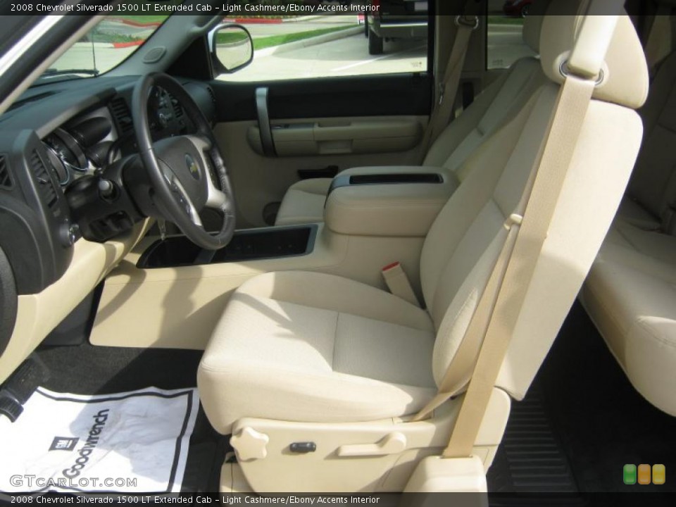 Light Cashmere/Ebony Accents Interior Photo for the 2008 Chevrolet Silverado 1500 LT Extended Cab #38730775