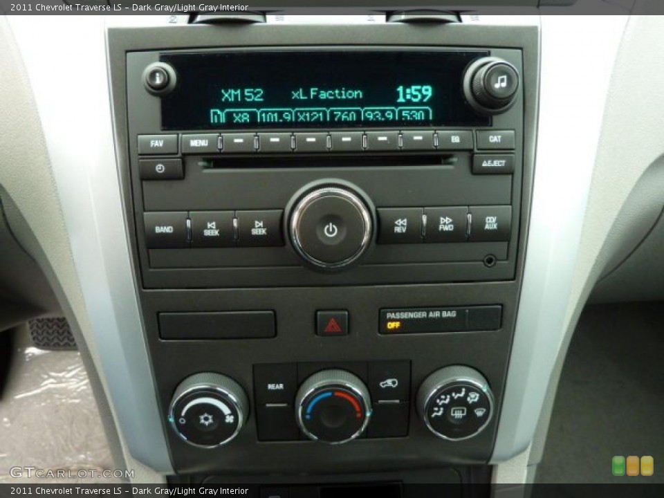 Dark Gray/Light Gray Interior Controls for the 2011 Chevrolet Traverse LS #38731055
