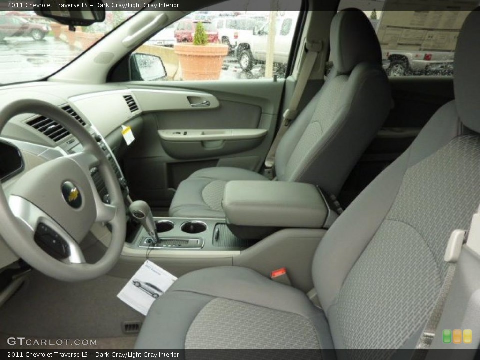 Dark Gray/Light Gray Interior Photo for the 2011 Chevrolet Traverse LS #38731191
