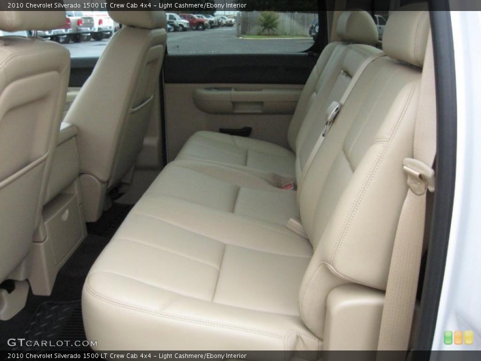 Light Cashmere/Ebony Interior Photo for the 2010 Chevrolet Silverado 1500 LT Crew Cab 4x4 #38731603