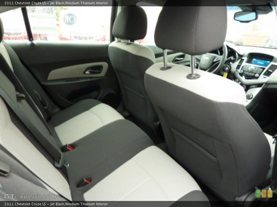 Jet Black/Medium Titanium Interior Photo for the 2011 Chevrolet Cruze LS #38732463