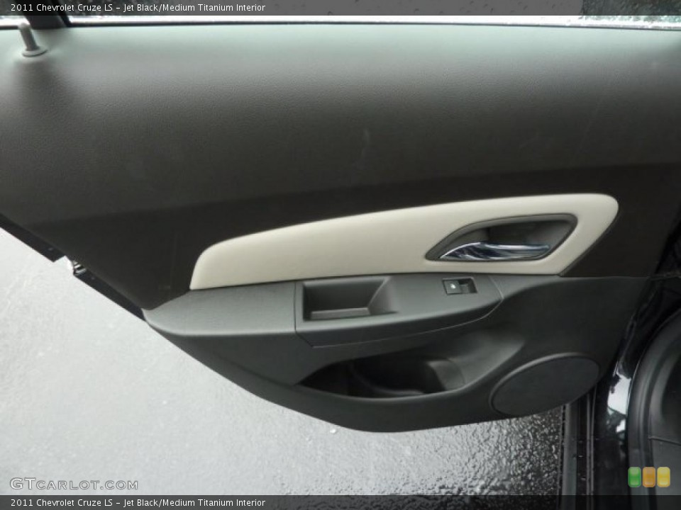 Jet Black/Medium Titanium Interior Door Panel for the 2011 Chevrolet Cruze LS #38732555