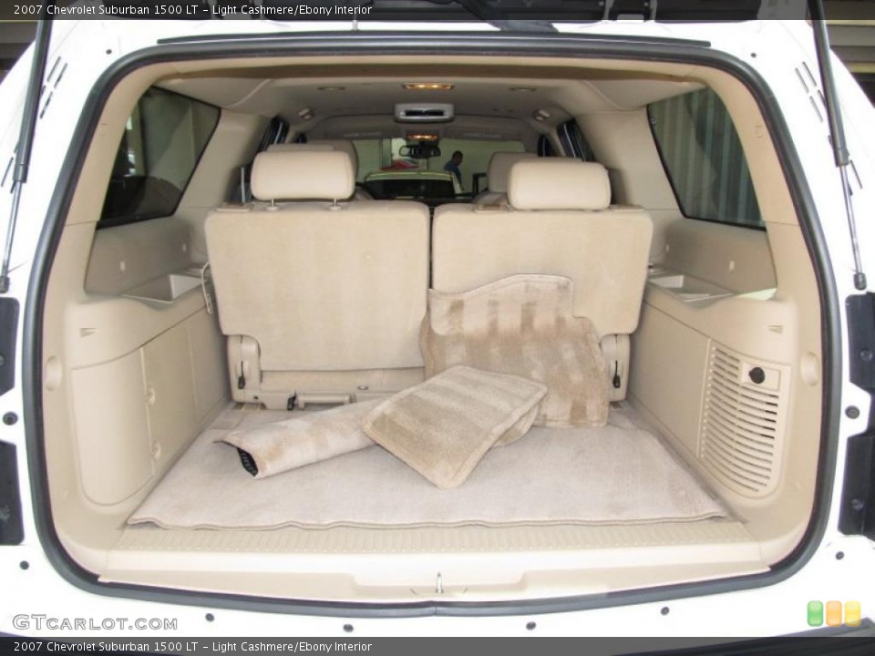 Light Cashmere/Ebony Interior Trunk for the 2007 Chevrolet Suburban 1500 LT #38741972