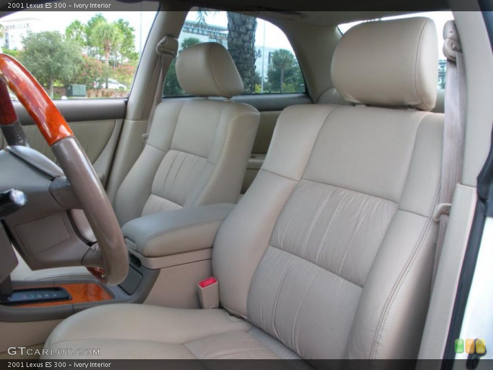 Ivory Interior Photo for the 2001 Lexus ES 300 #38741996
