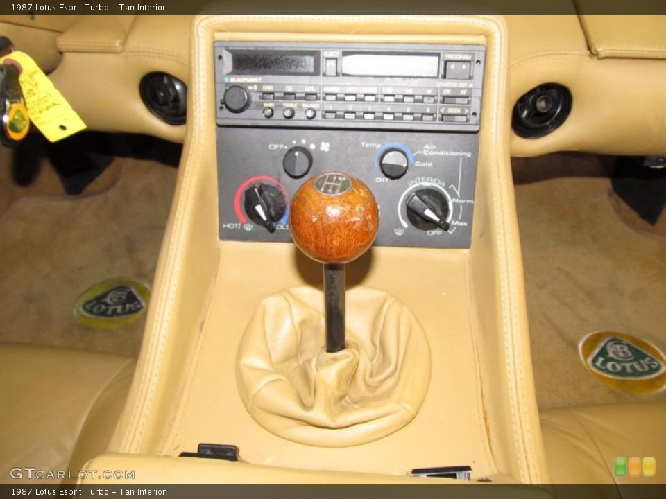 Tan Interior Controls for the 1987 Lotus Esprit Turbo #38742396