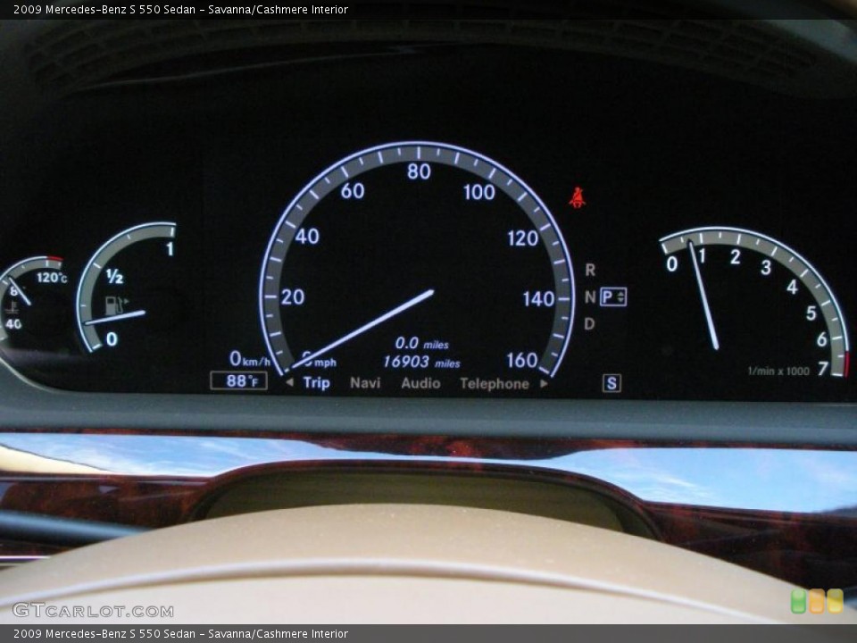 Savanna/Cashmere Interior Gauges for the 2009 Mercedes-Benz S 550 Sedan #38745020
