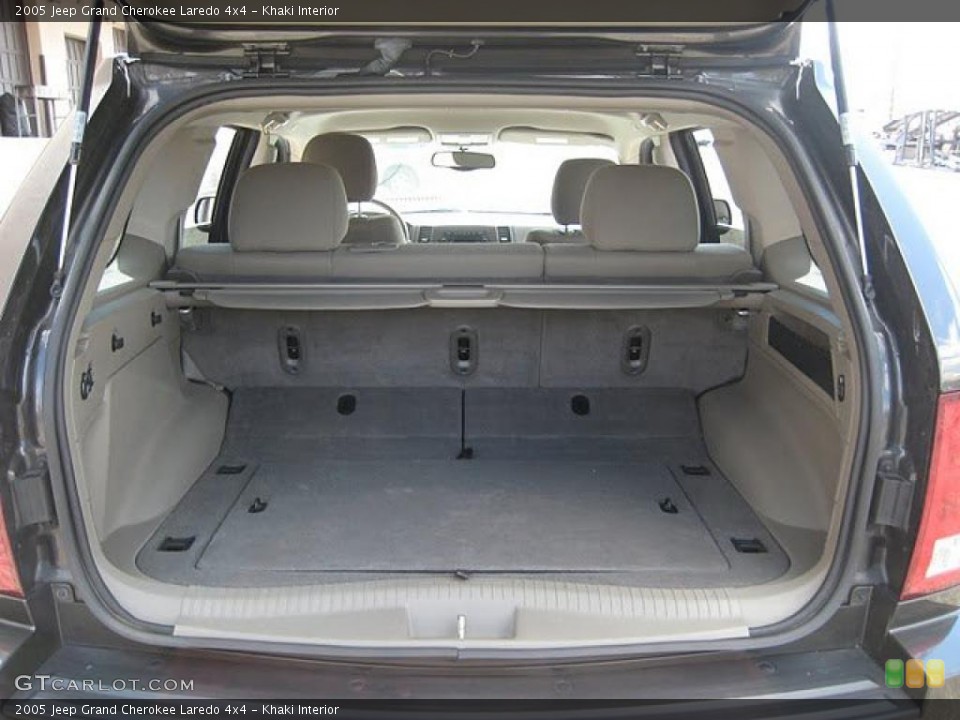 Khaki Interior Trunk for the 2005 Jeep Grand Cherokee Laredo 4x4 #38750576