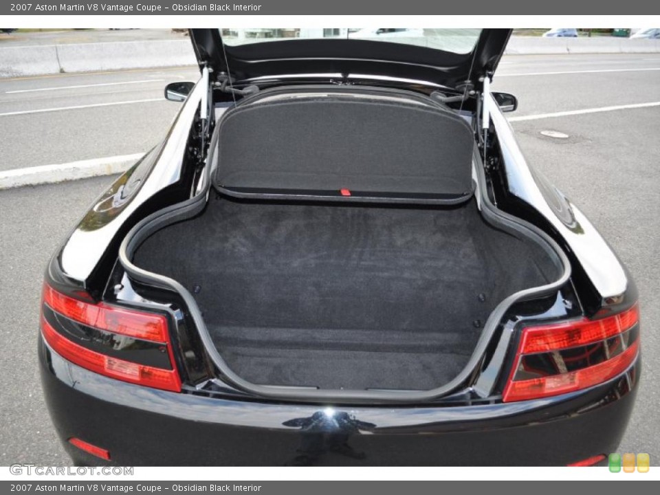 Obsidian Black Interior Trunk for the 2007 Aston Martin V8 Vantage Coupe #38751532