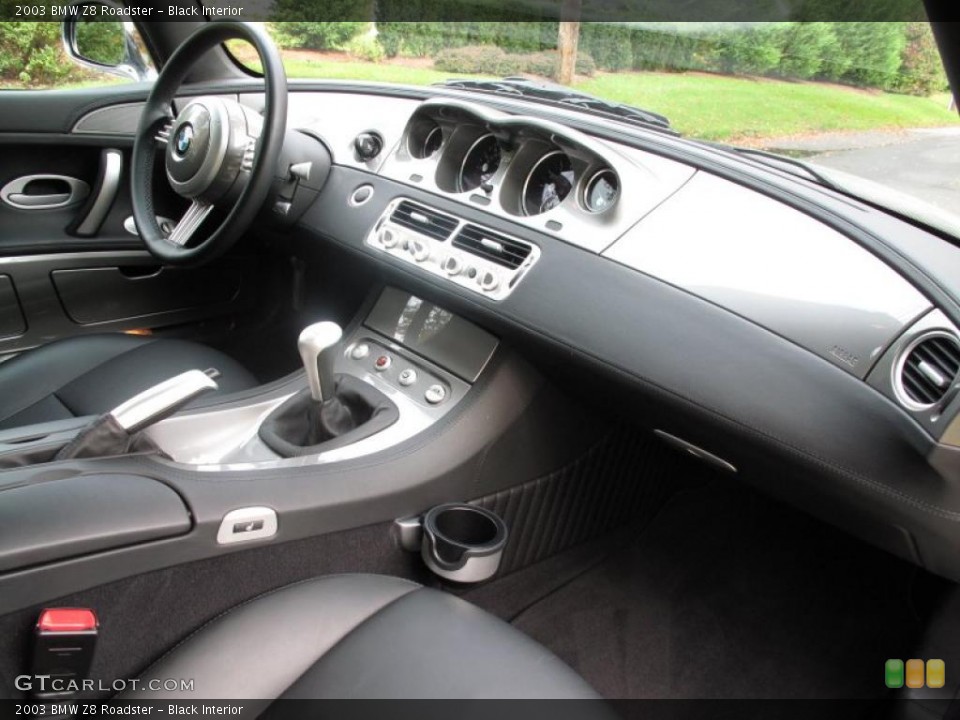 Black Interior Dashboard for the 2003 BMW Z8 Roadster #38759020