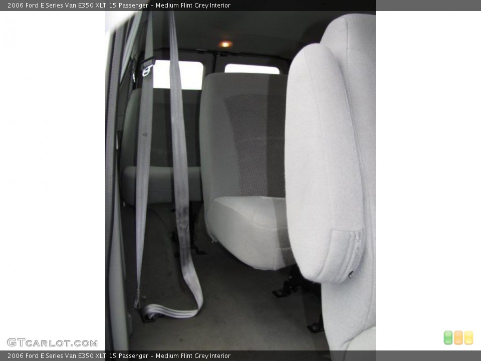 Medium Flint Grey Interior Photo for the 2006 Ford E Series Van E350 XLT 15 Passenger #38771831