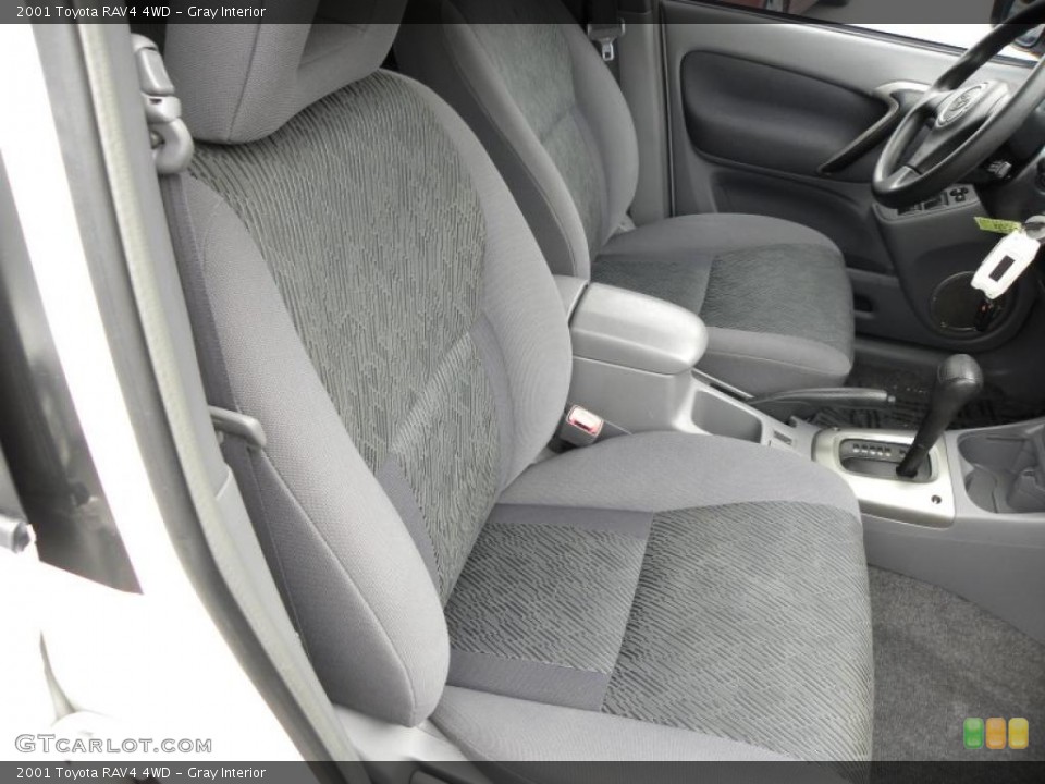 Gray Interior Photo for the 2001 Toyota RAV4 4WD #38773586