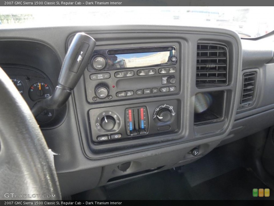 Dark Titanium Interior Controls for the 2007 GMC Sierra 1500 Classic SL Regular Cab #38777279