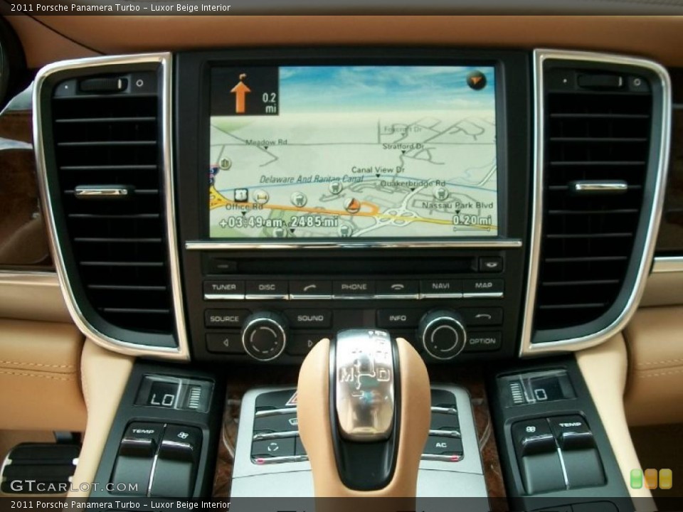 Luxor Beige Interior Navigation for the 2011 Porsche Panamera Turbo #38778896