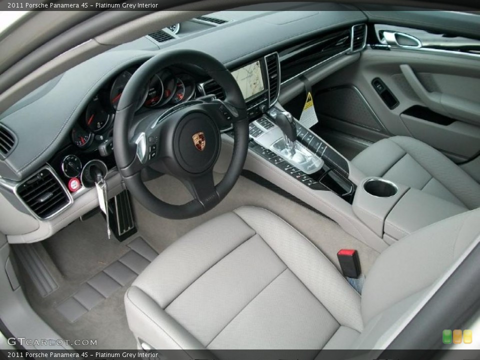 Platinum Grey Interior Prime Interior for the 2011 Porsche Panamera 4S #38779928