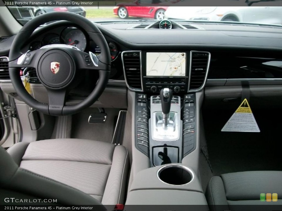 Platinum Grey Interior Dashboard for the 2011 Porsche Panamera 4S #38779964