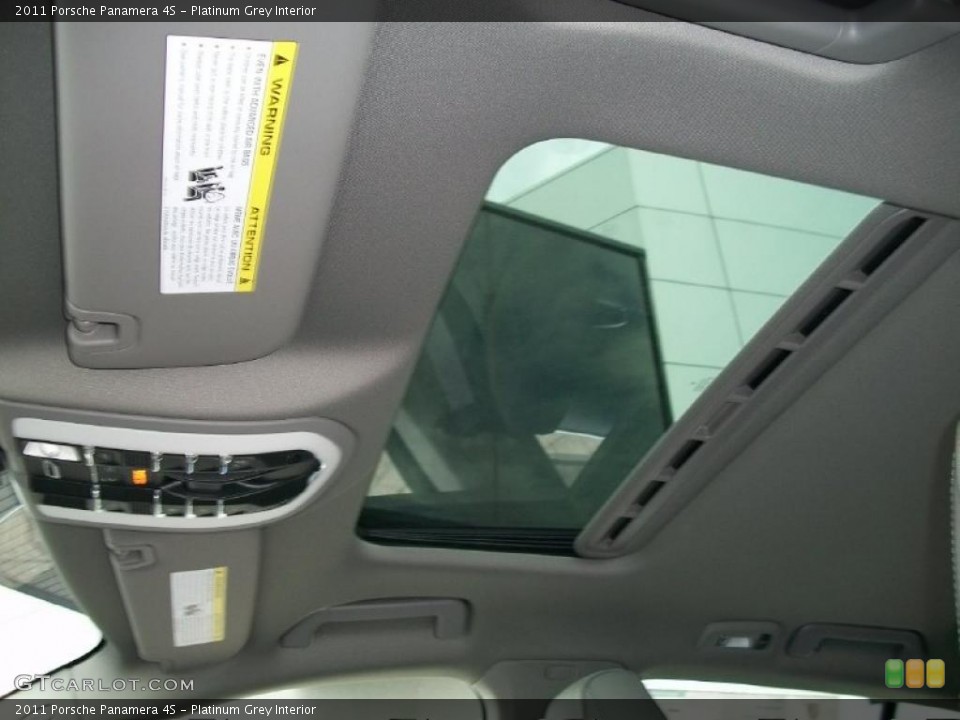 Platinum Grey Interior Sunroof for the 2011 Porsche Panamera 4S #38780056