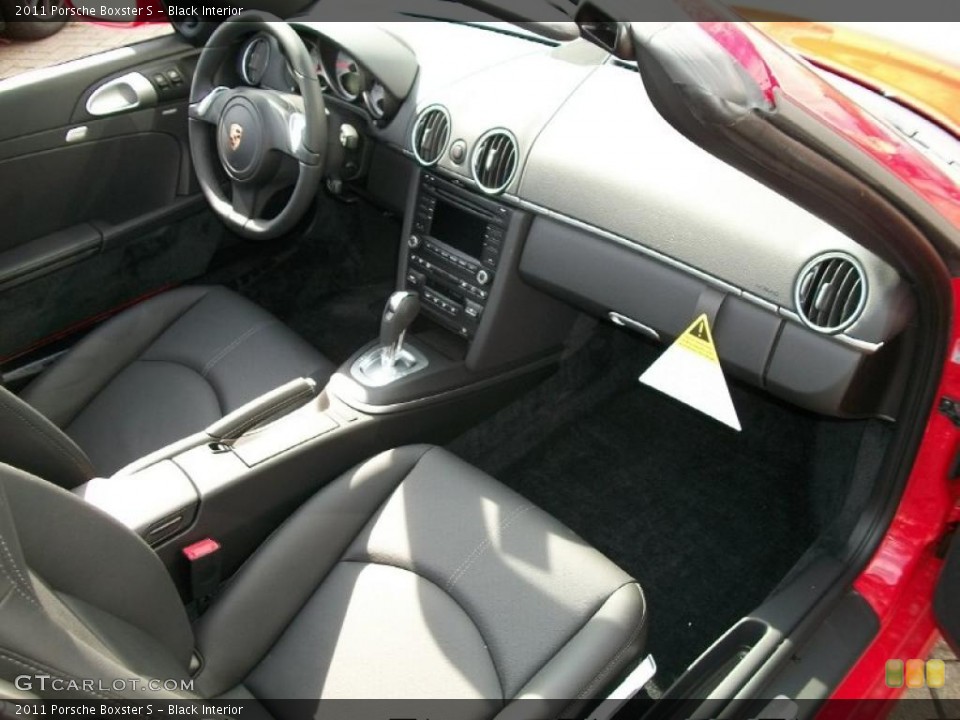 Black Interior Dashboard for the 2011 Porsche Boxster S #38781053