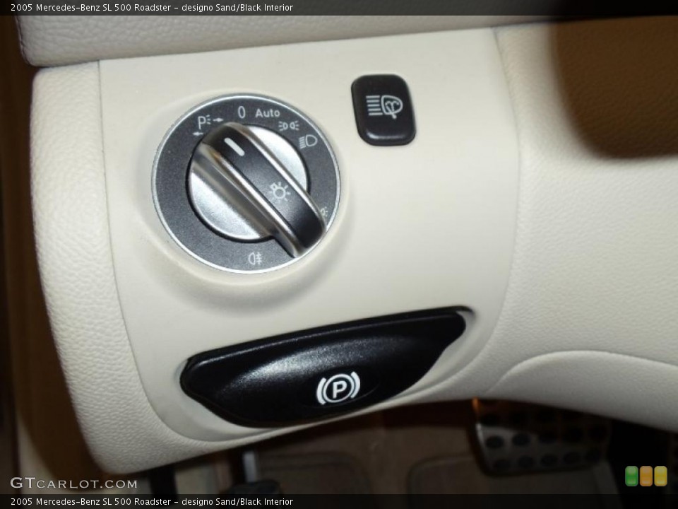 designo Sand/Black Interior Controls for the 2005 Mercedes-Benz SL 500 Roadster #38782121