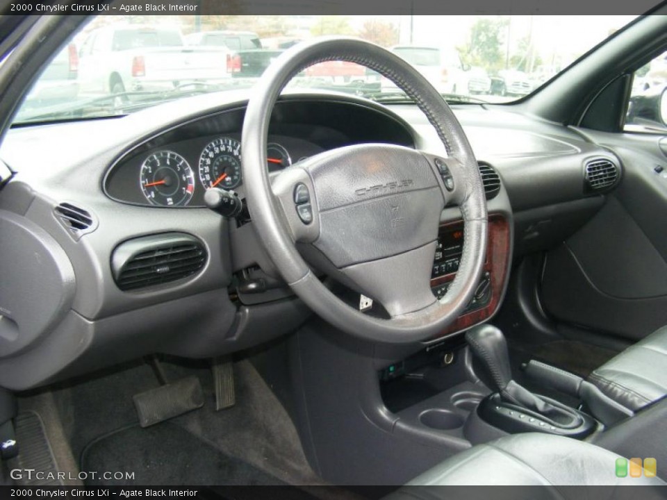 Agate Black 2000 Chrysler Cirrus Interiors