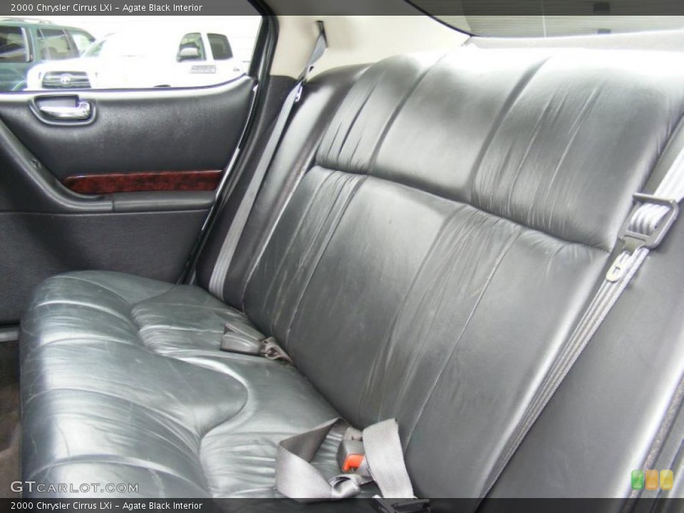 Agate Black Interior Photo for the 2000 Chrysler Cirrus LXi #38785017