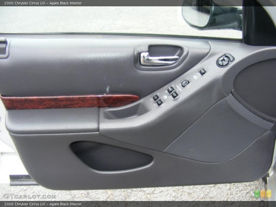 Agate Black Interior Door Panel for the 2000 Chrysler Cirrus LXi #38785165
