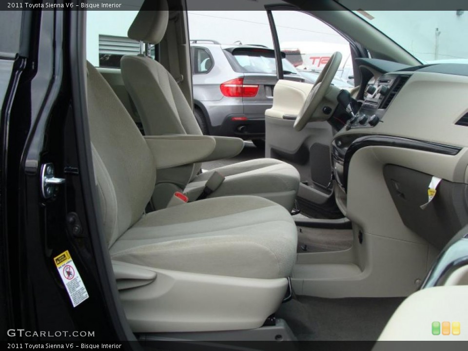 Bisque Interior Photo for the 2011 Toyota Sienna V6 #38789566