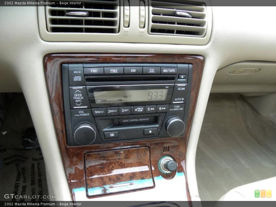 Beige Interior Controls for the 2002 Mazda Millenia Premium #38797959