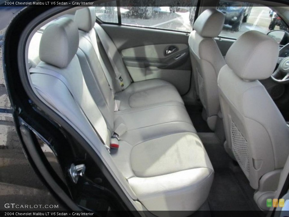 Gray Interior Photo for the 2004 Chevrolet Malibu LT V6 Sedan #38798671