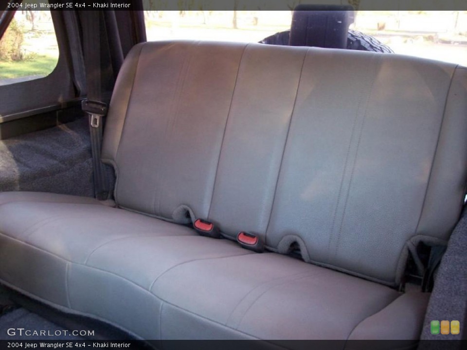 Khaki Interior Photo for the 2004 Jeep Wrangler SE 4x4 #38799259