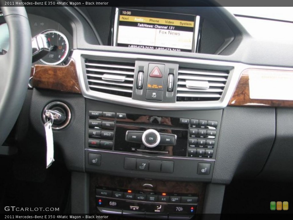 Black Interior Controls for the 2011 Mercedes-Benz E 350 4Matic Wagon #38801207