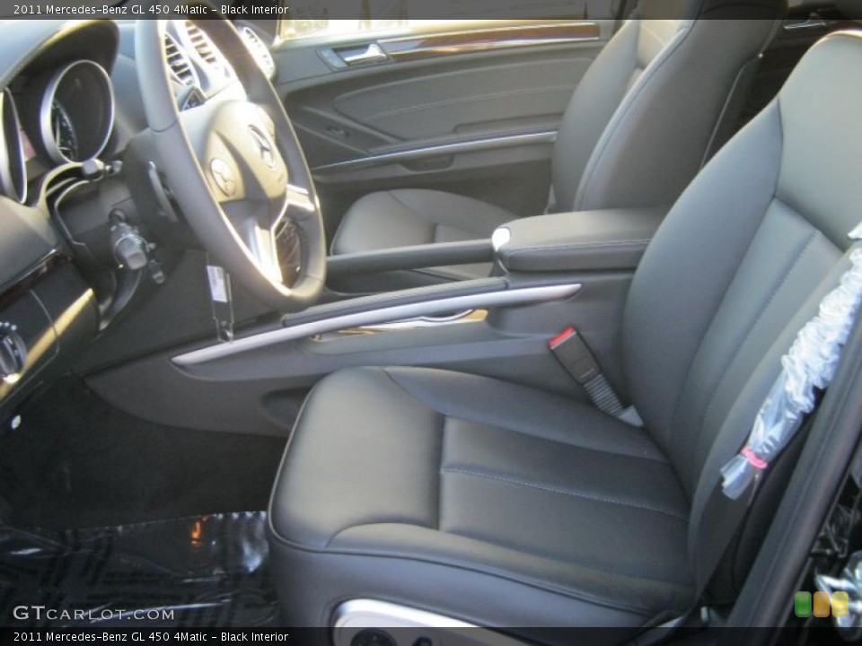 Black Interior Photo for the 2011 Mercedes-Benz GL 450 4Matic #38807700