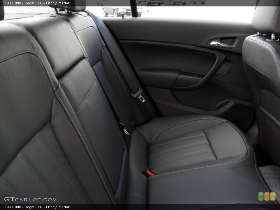 Ebony Interior Photo for the 2011 Buick Regal CXL #38812776