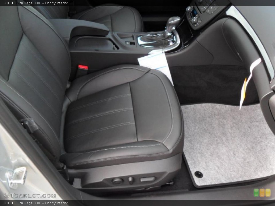 Ebony Interior Photo for the 2011 Buick Regal CXL #38812788