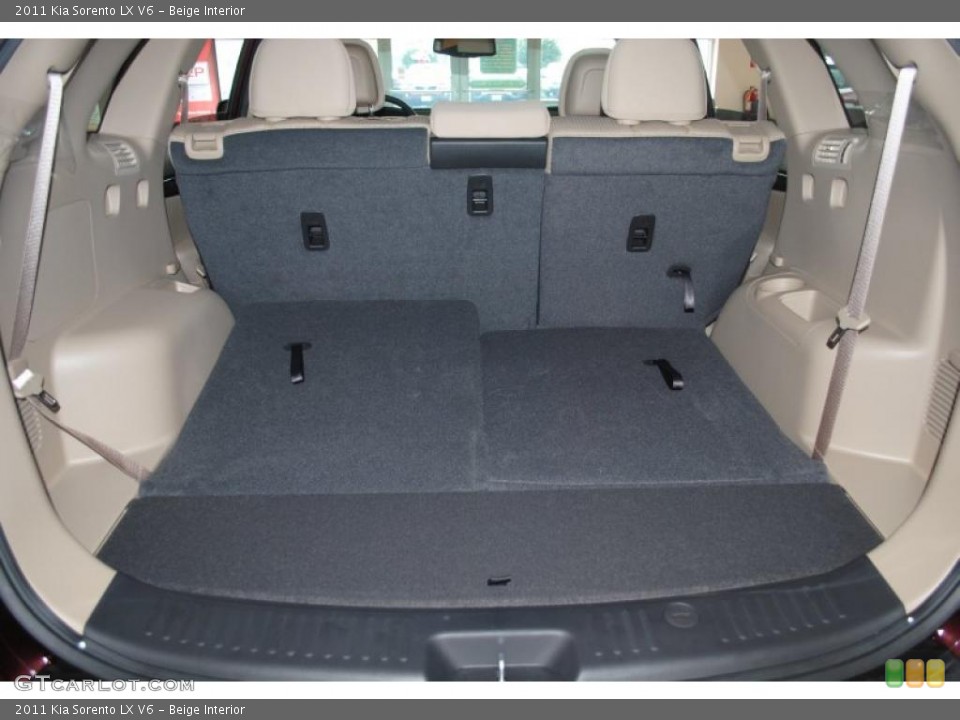 Beige Interior Trunk for the 2011 Kia Sorento LX V6 #38814008