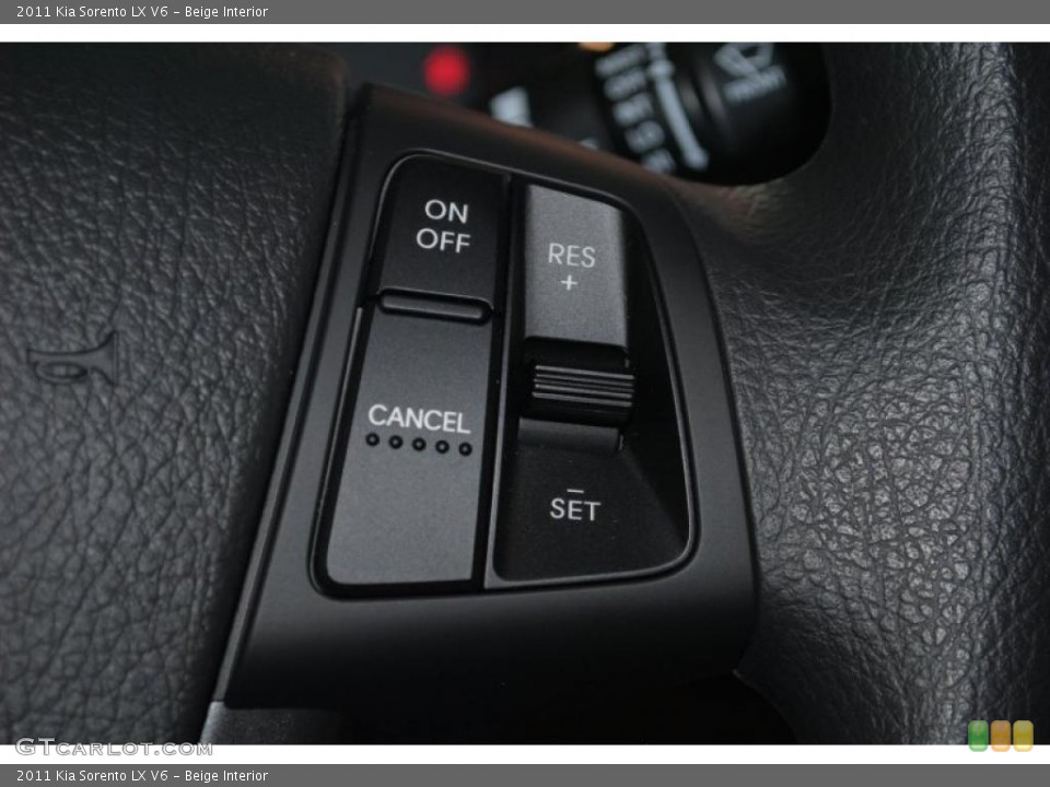 Beige Interior Controls for the 2011 Kia Sorento LX V6 #38814068