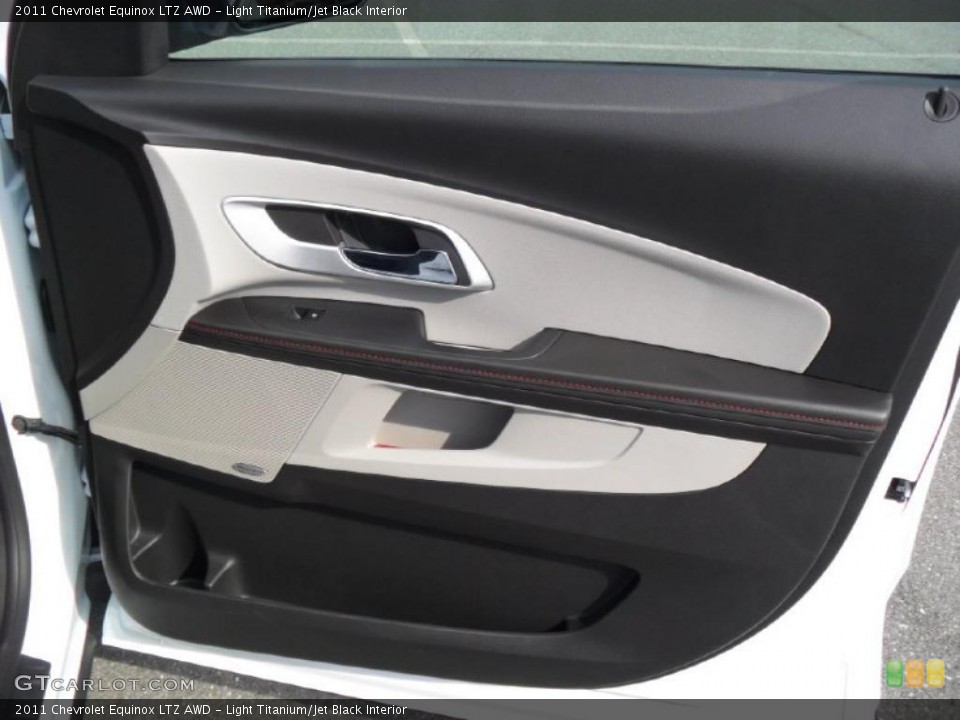 Light Titanium/Jet Black Interior Door Panel for the 2011 Chevrolet Equinox LTZ AWD #38815236