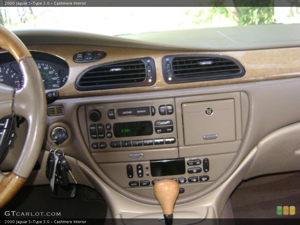 Cashmere Interior Controls for the 2000 Jaguar S-Type 3.0 #38817912