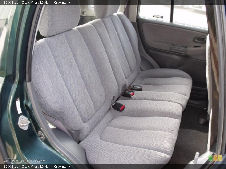 Gray Interior Photo for the 2000 Suzuki Grand Vitara JLX 4x4 #38818012