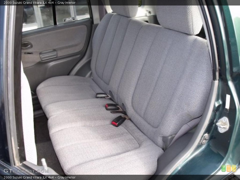 Gray Interior Photo for the 2000 Suzuki Grand Vitara JLX 4x4 #38818060