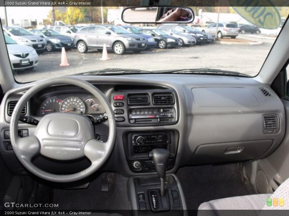 Gray Interior Dashboard for the 2000 Suzuki Grand Vitara JLX 4x4 #38818120