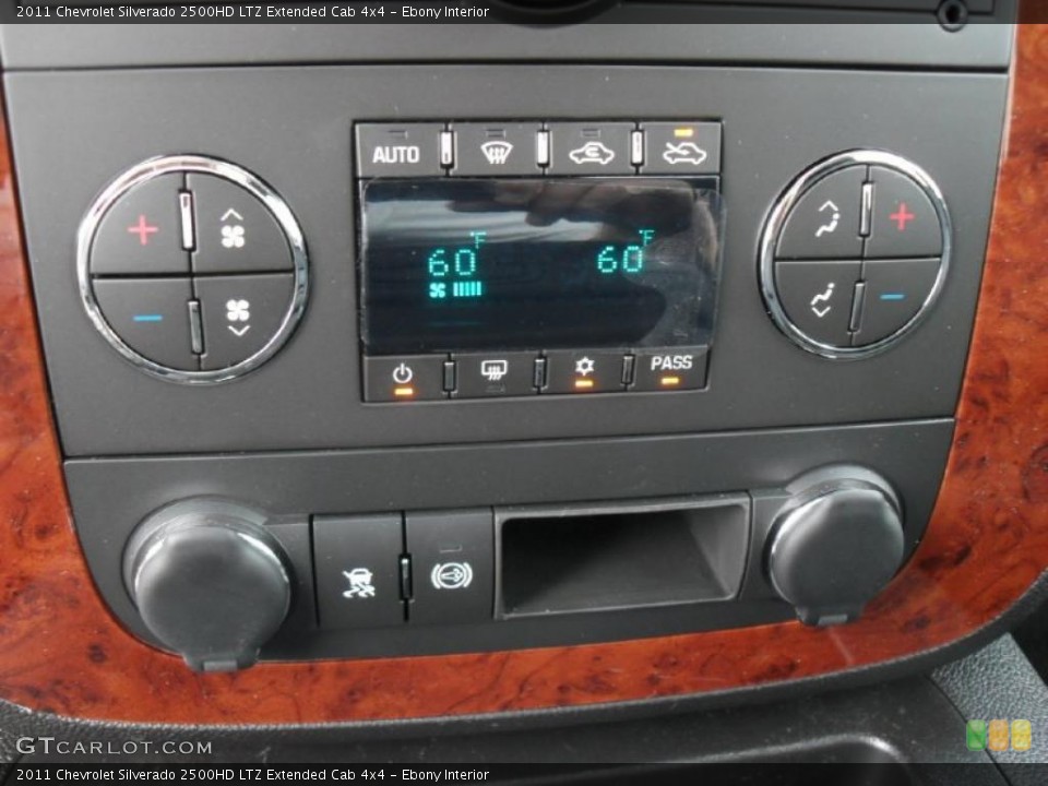 Ebony Interior Controls for the 2011 Chevrolet Silverado 2500HD LTZ Extended Cab 4x4 #38825332