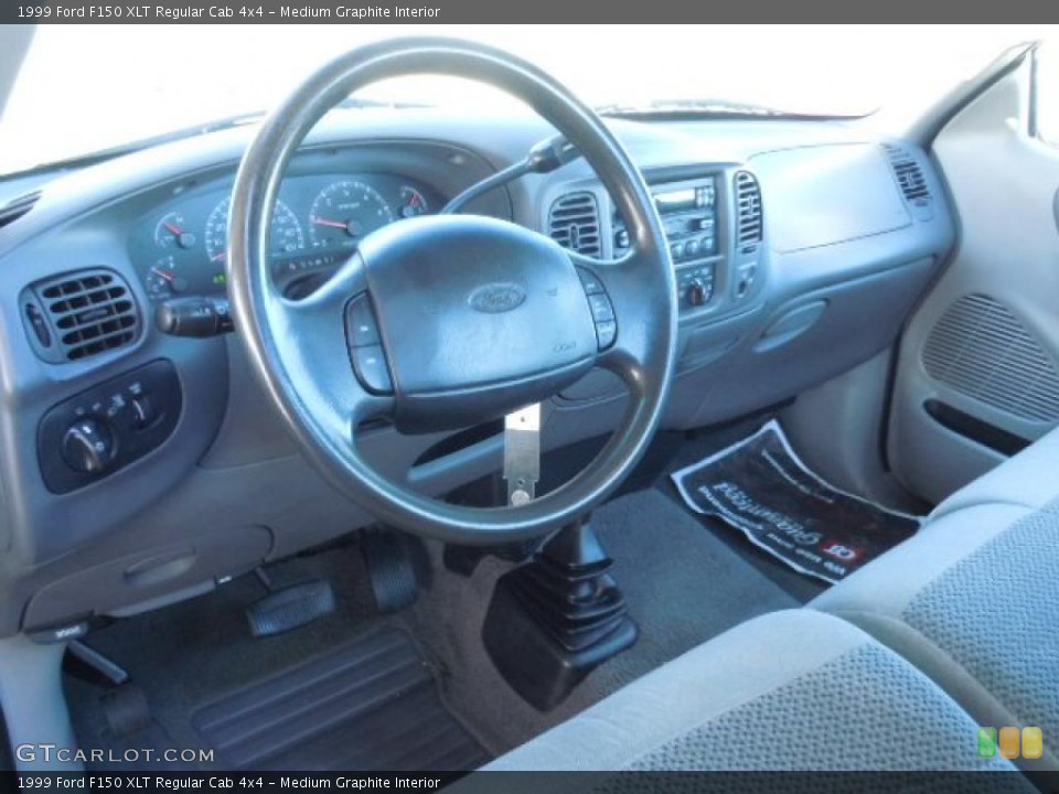 Medium Graphite Interior Dashboard for the 1999 Ford F150 XLT Regular Cab 4x4 #38827120