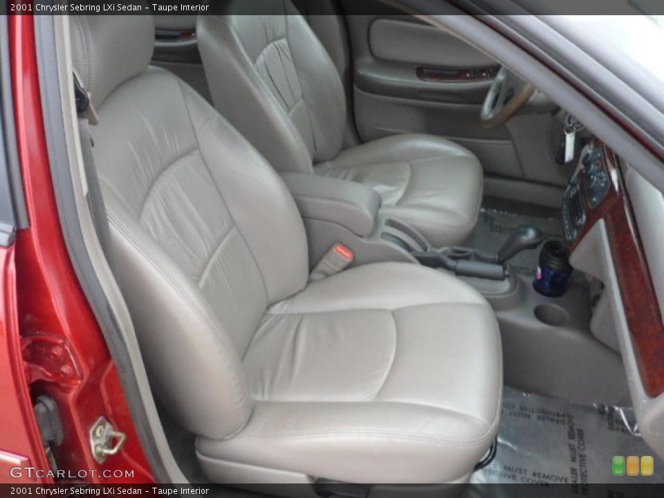 Taupe Interior Photo for the 2001 Chrysler Sebring LXi Sedan #38828868