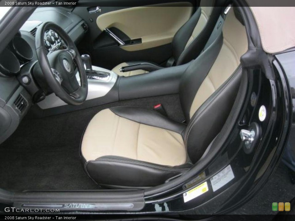 Tan Interior Photo for the 2008 Saturn Sky Roadster #38831400