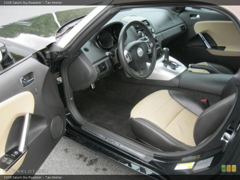 Tan Interior Photo for the 2008 Saturn Sky Roadster #38831416