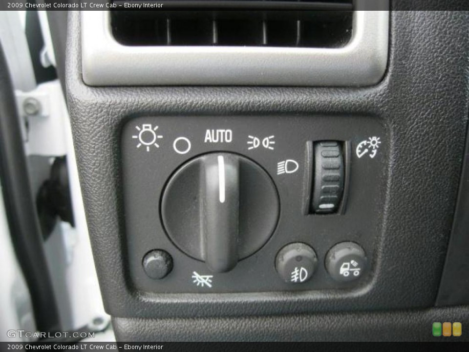 Ebony Interior Controls for the 2009 Chevrolet Colorado LT Crew Cab #38831956