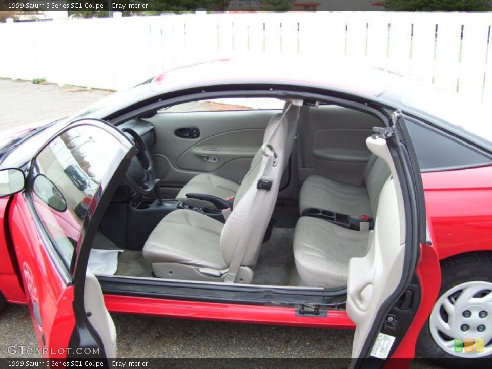 Gray Interior Photo for the 1999 Saturn S Series SC1 Coupe #38841088