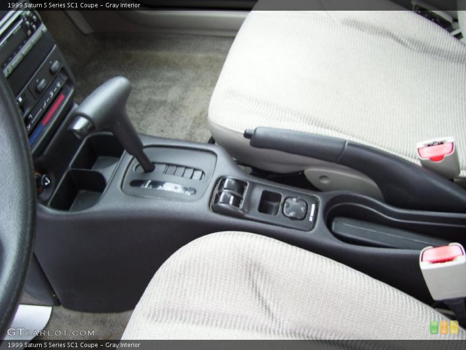 Gray Interior Photo for the 1999 Saturn S Series SC1 Coupe #38841320