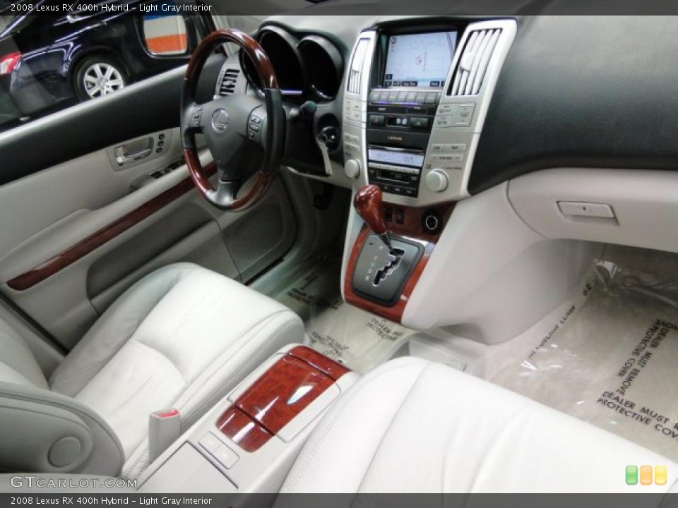 Light Gray Interior Photo for the 2008 Lexus RX 400h Hybrid #38845116