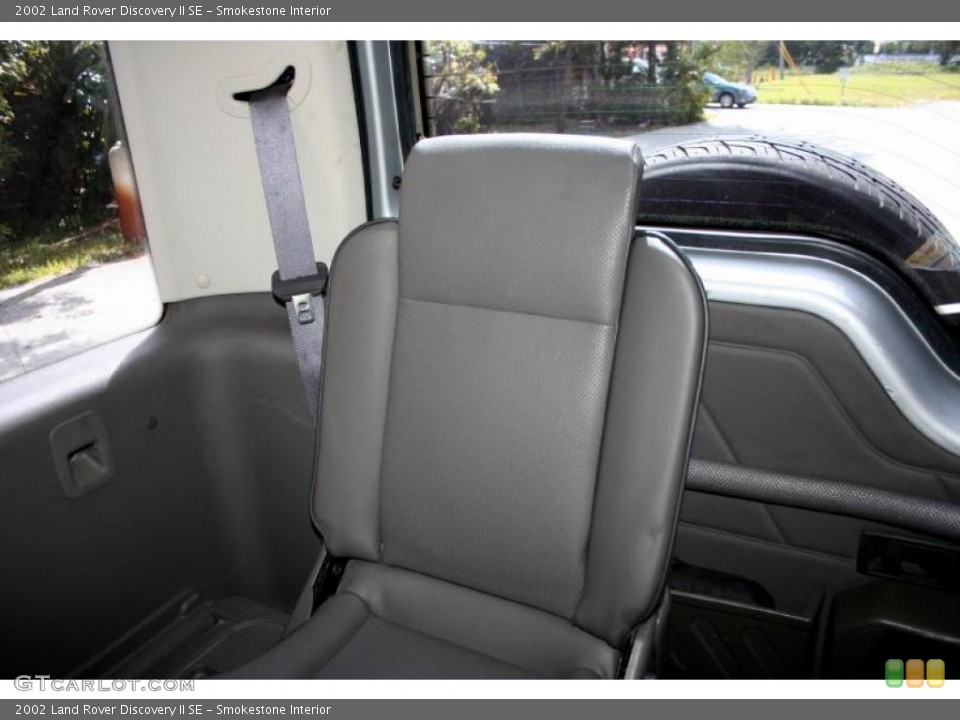 Smokestone 2002 Land Rover Discovery II Interiors
